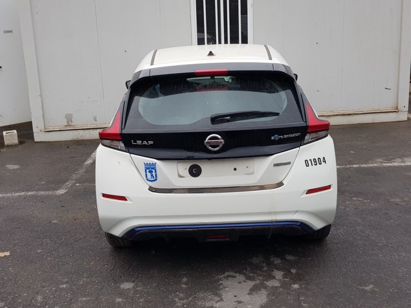 nissan leaf del año 2018