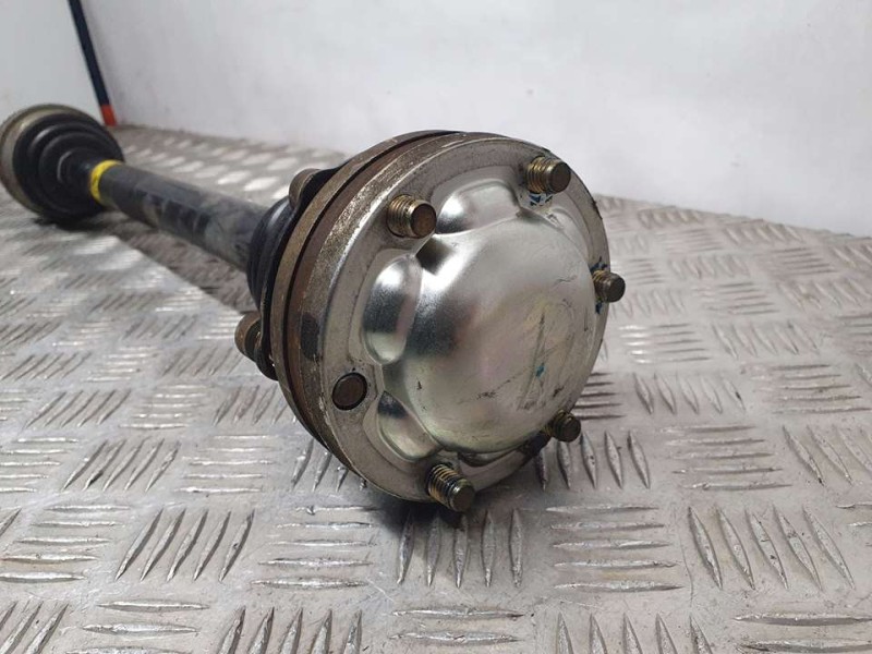 Recambio de transmision trasera derecha para ssangyong rodius xdi referencia OEM IAM 5X05HAR 0061331 