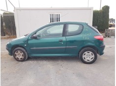 PEUGEOT 206 BERLINA
