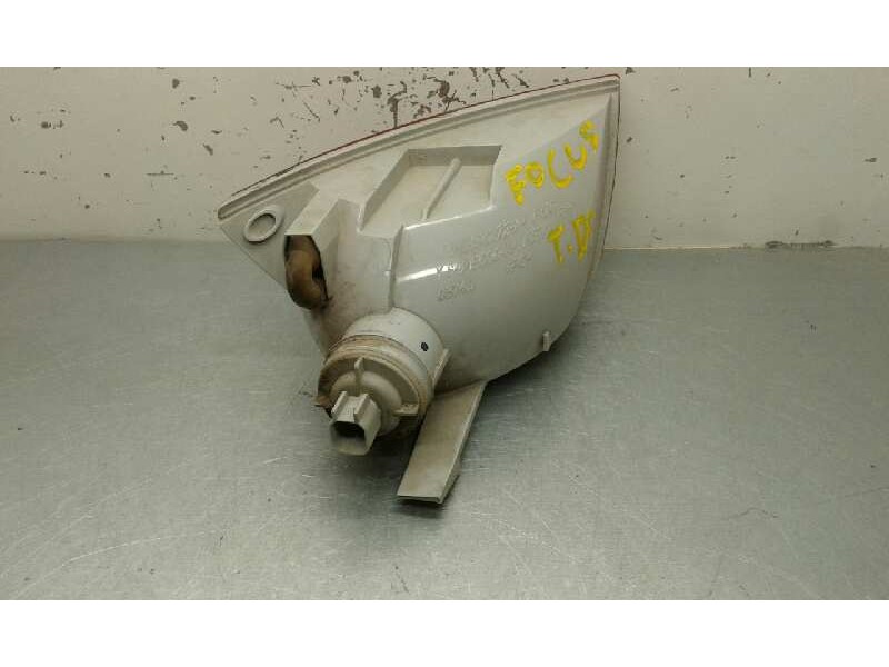 Recambio de piloto marcha atras para ford focus berlina (cak) ghia referencia OEM IAM   