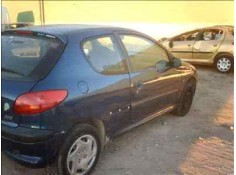 PEUGEOT 206 BERLINA