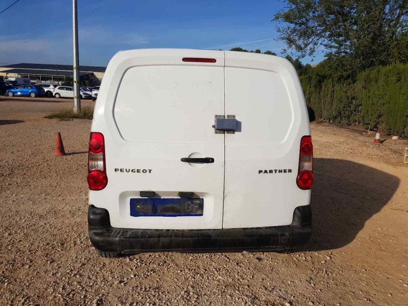 peugeot partner kasten del año 2011