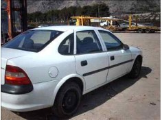 OPEL VECTRA B BERLINA
