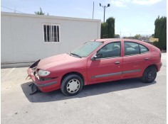 renault megane i berlina hatchback (ba0) del año 1996