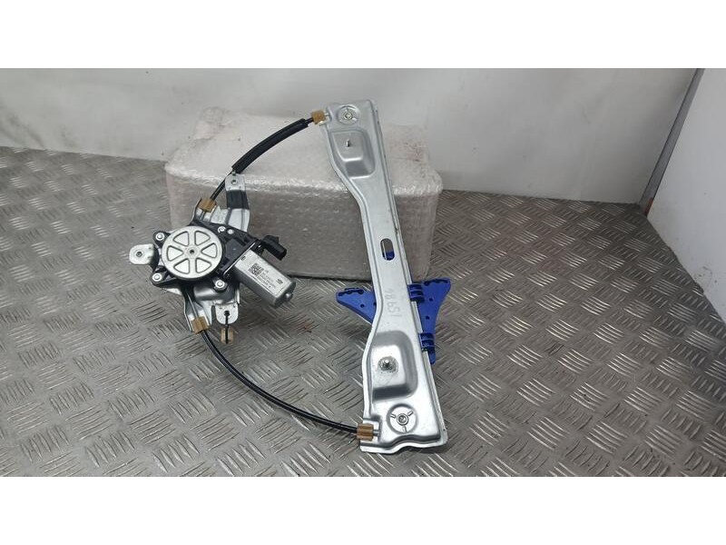 Recambio de elevalunas trasero derecho para dr 4.0 ev referencia OEM IAM 6204120 ELECTRICO 2 PINS 2205130426