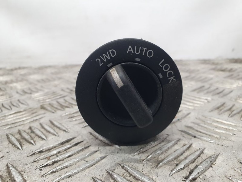 Recambio de mando control de traccion para nissan x-trail (t30) comfort referencia OEM IAM SIN REF  