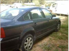 VOLKSWAGEN PASSAT BERLINA (3B2)