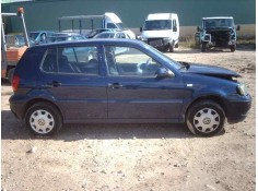 VOLKSWAGEN POLO BERLINA (6N2)