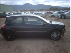 RENAULT MEGANE II BERLINA 3P