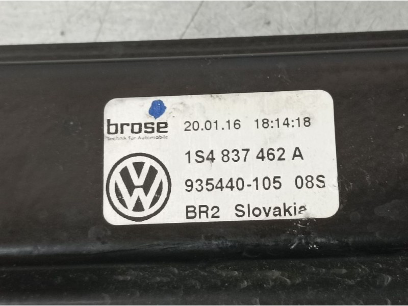 Recambio de elevalunas delantero derecho para volkswagen up! (122) move up! bmt referencia OEM IAM 1S4837462A 93544010508S BROSE