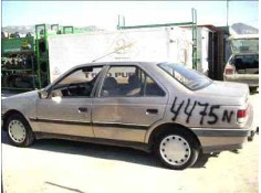 PEUGEOT 405 BERLINA