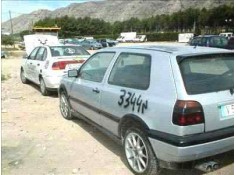 VOLKSWAGEN GOLF III BERLINA (1H1)