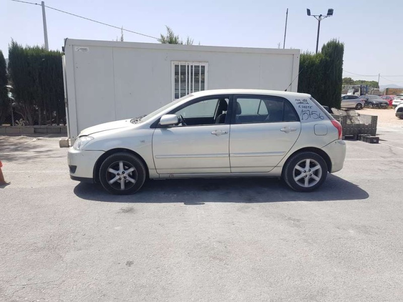 toyota corolla (e12) del año 2006