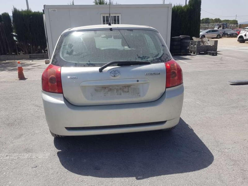 toyota corolla (e12) del año 2006