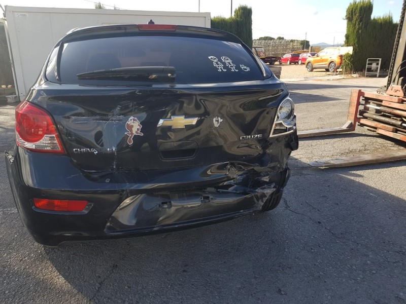 chevrolet cruze hatchback del año 2011