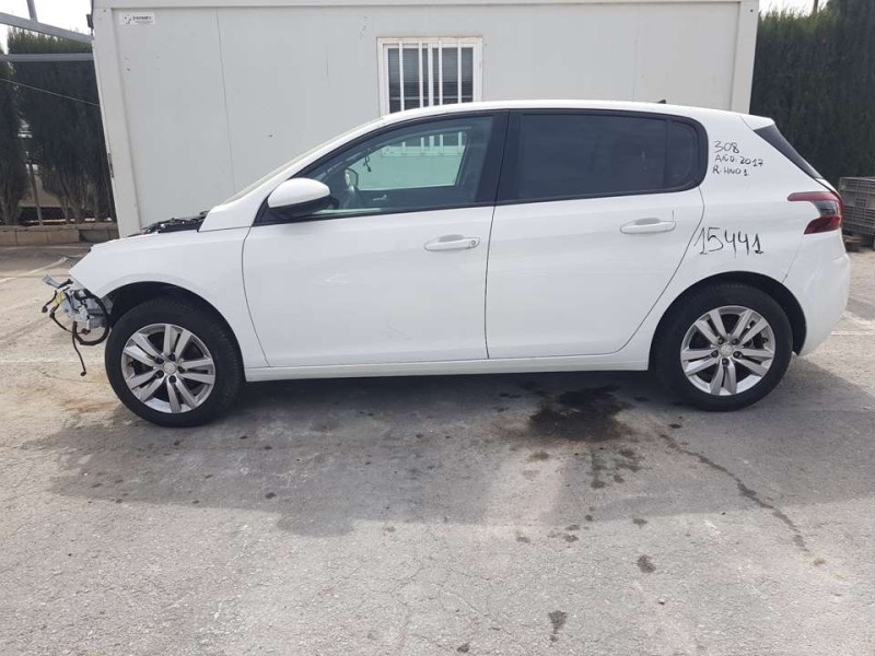 peugeot 308 del año 2017