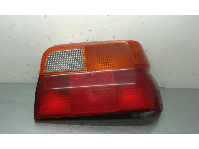 Recambio de piloto trasero derecho para ford escort berlina/turnier cl berlina referencia OEM IAM   