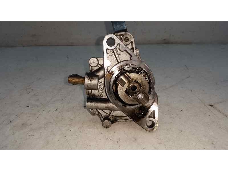 Recambio de depresor freno / bomba vacio para opel combo (corsa c) 1.3 16v cdti cat (z 13 dt / ln9) referencia OEM IAM 729024001