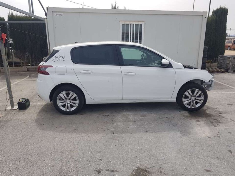 peugeot 308 del año 2017