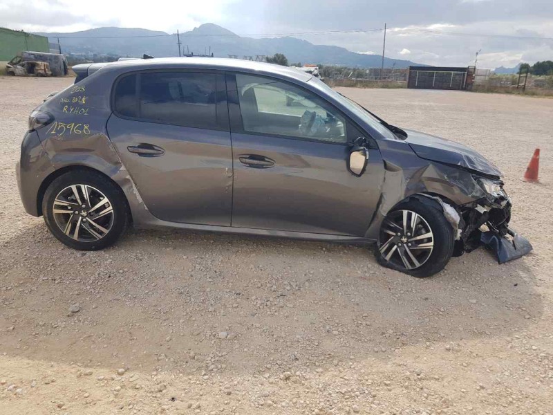 peugeot 208 (p2) del año 2021