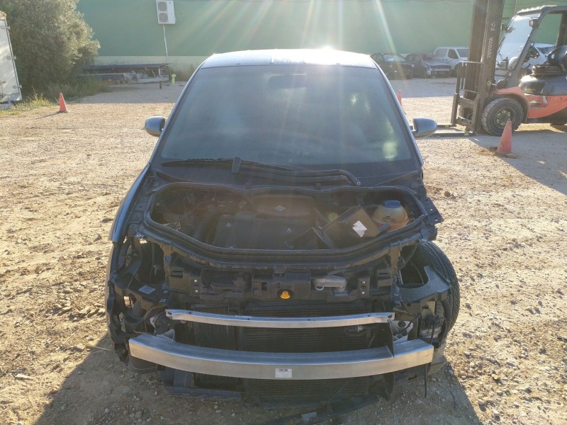 audi a2 (8z0) del año 2001