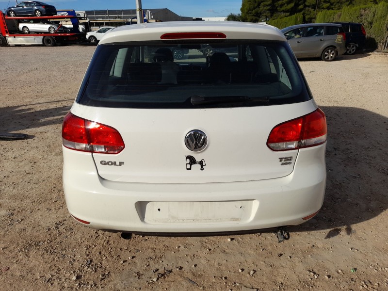 volkswagen golf vi (5k1) del año 2010