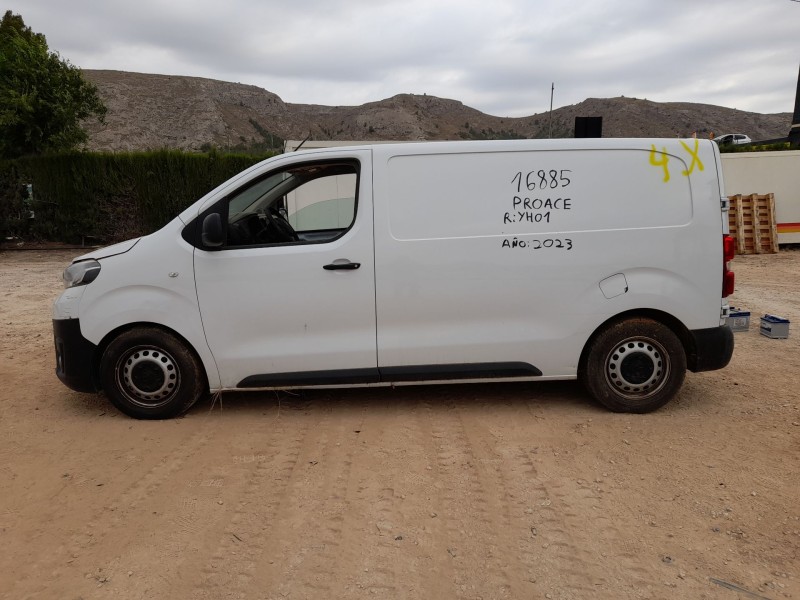 toyota proace furgoneta (mdz_) del año 2023