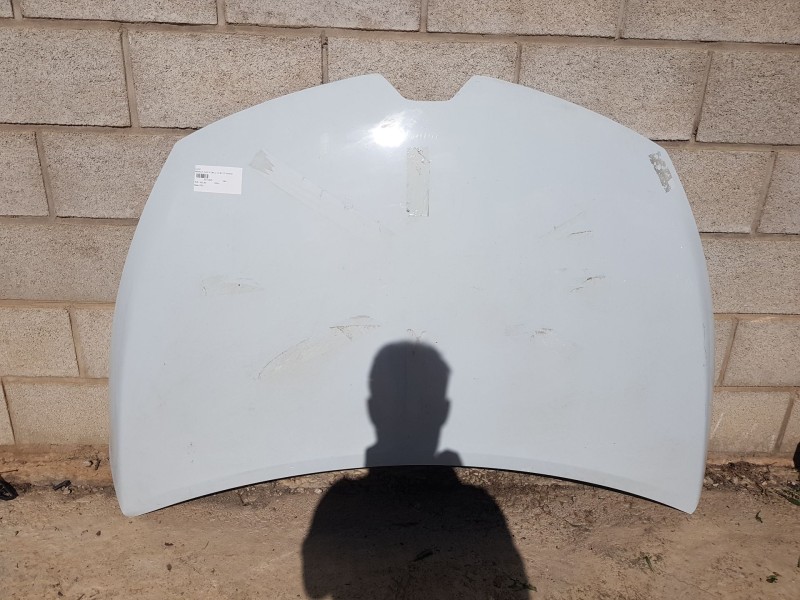 Recambio de capot para renault clio iv (bh_) 1.5 dci 75 referencia OEM IAM 651009833R TOCADO 