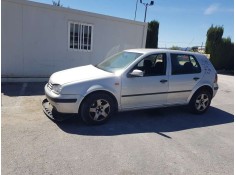 VOLKSWAGEN GOLF IV BERLINA (1J1)
