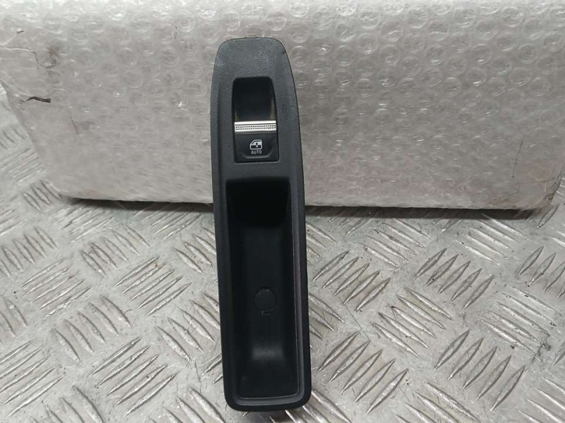 Recambio de mando elevalunas trasero izquierdo para renault captur ii equilibre referencia OEM IAM 254114723R  