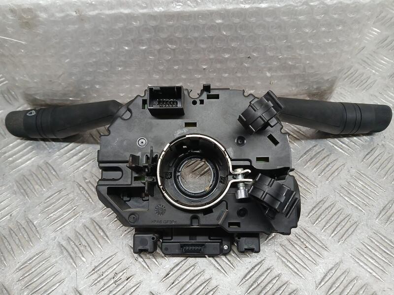 Recambio de mando luces y limpia para fiat fiorino sx cargo referencia OEM IAM 735749108  