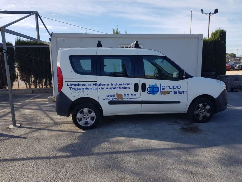 opel combo d del año 2013