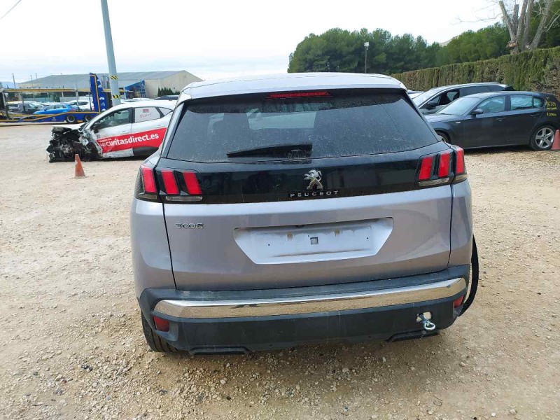 peugeot 3008 del año 2019
