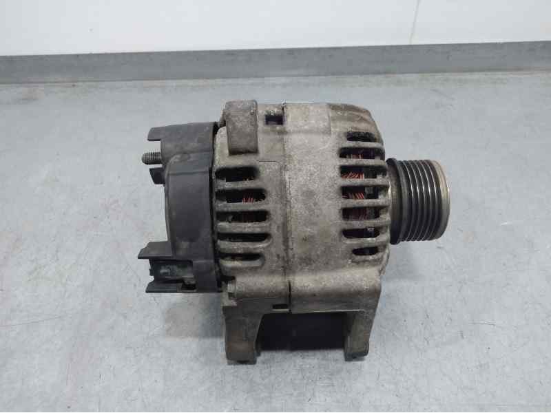 Recambio de alternador para renault megane ii berlina 5p authentique referencia OEM IAM 8200386806  VALEO