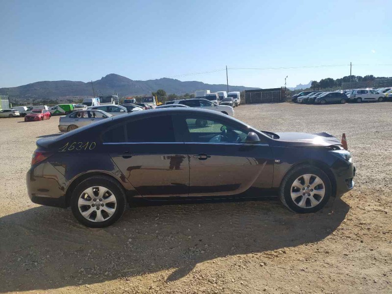 opel insignia berlina del año 2016
