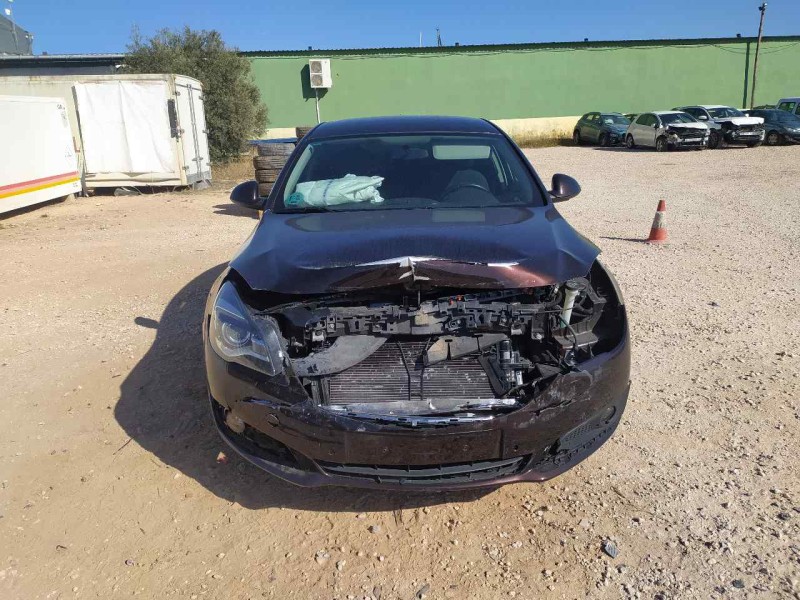 opel insignia berlina del año 2016