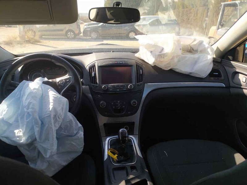 opel insignia berlina del año 2016