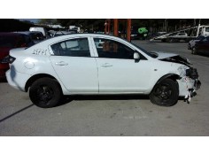 MAZDA 3 BERLINA (BK)