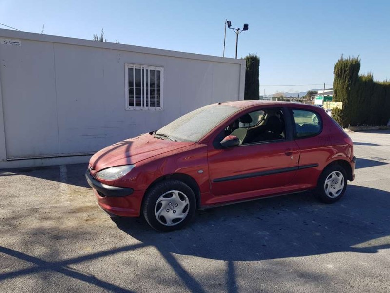 peugeot 206 berlina del año 2003