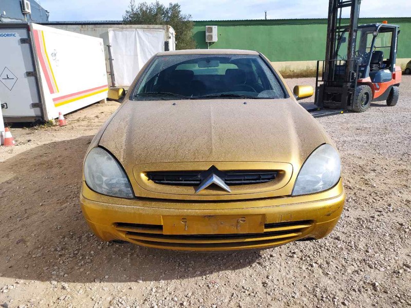 citroën xsara berlina del año 2001
