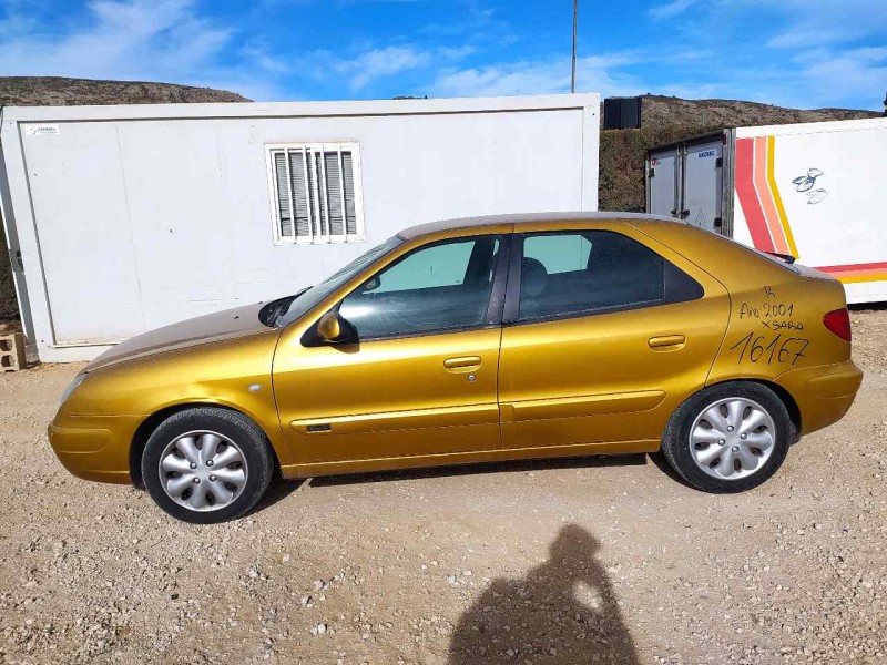 citroën xsara berlina del año 2001