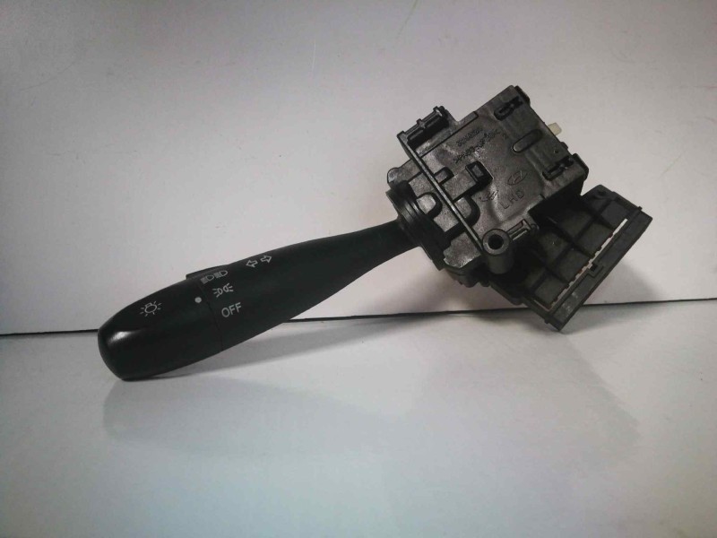 Recambio de mando luces para hyundai getz (tb) 1.3 12v cat referencia OEM IAM 32932A  