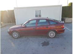 OPEL VECTRA B BERLINA