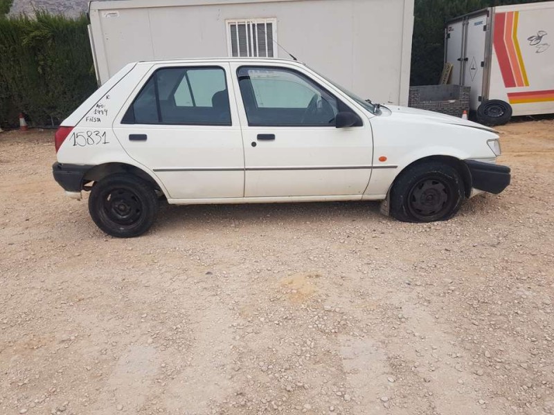 ford fiesta berl./courier del año 1994
