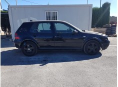 VOLKSWAGEN GOLF IV BERLINA (1J1)