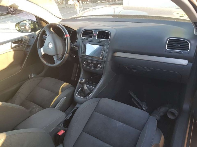 volkswagen golf vi (5k1) del año 2009