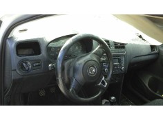 VOLKSWAGEN POLO (6R1)