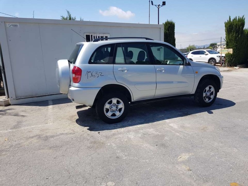toyota rav 4 (a2) del año 2002