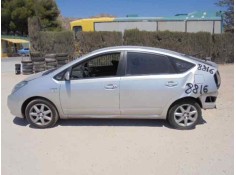 TOYOTA PRIUS (NHW20)