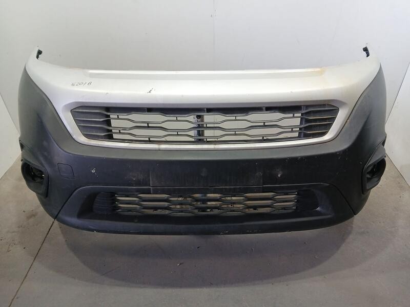 Recambio de paragolpes delantero para fiat fiorino sx cargo referencia OEM IAM 735643977  